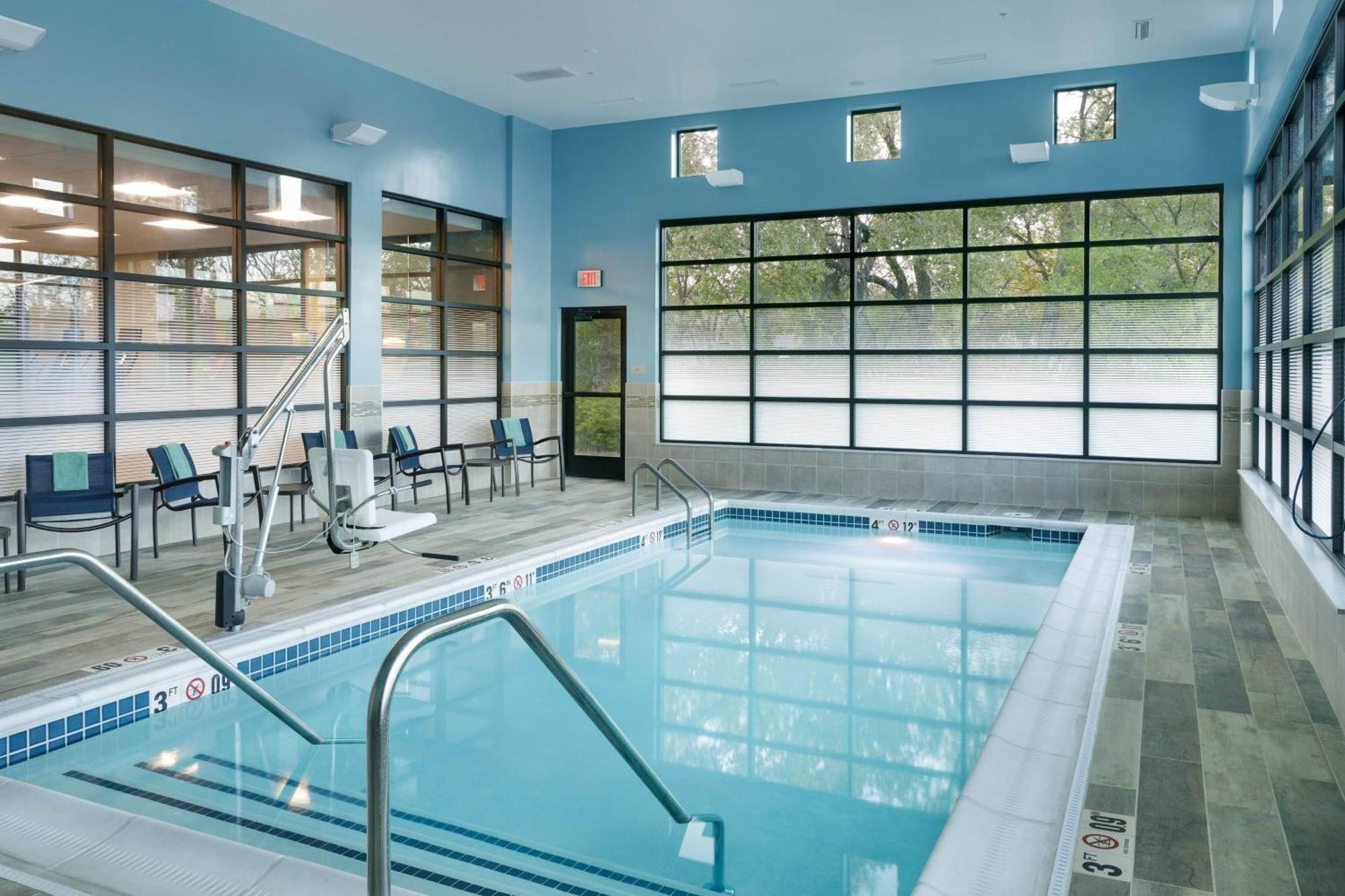 Springhill Suites By Marriott Topeka Southwest Екстериор снимка