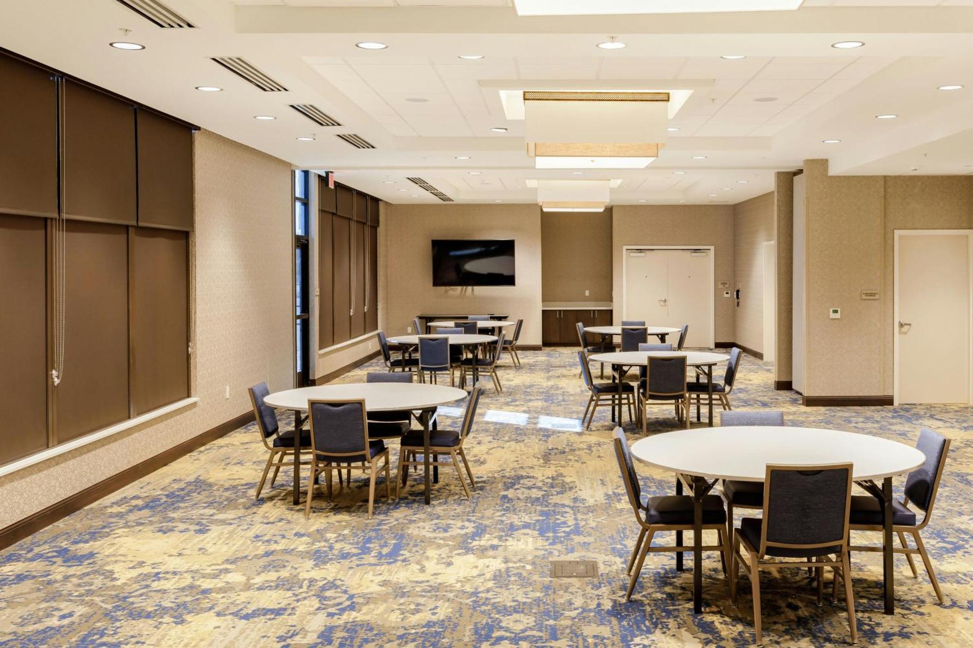 Springhill Suites By Marriott Topeka Southwest Екстериор снимка